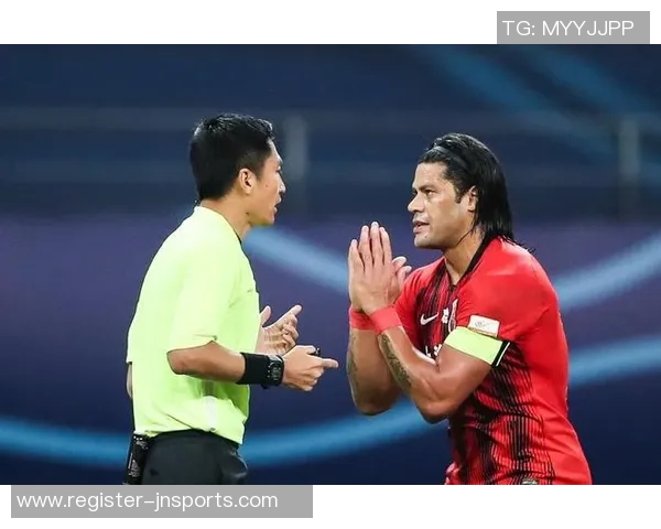 实时新闻南京足球队心理素质深度对比分析及其对比赛表现的影响探讨